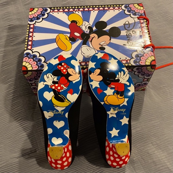 Classic Minnie High Heels Size 41 - Picture 2 of 6